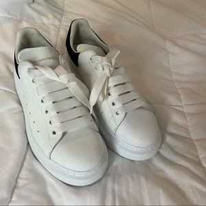 Alexander McQueen Oversized Sneakers size 38.5/8.5